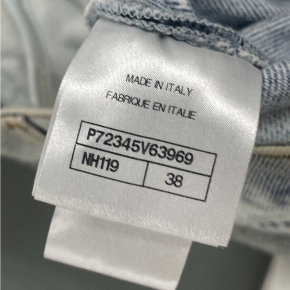 ❌sold❌🚩steal Authentic CHANEL Light Blue Flare Jeans with Animal Print - Picture 5 of 8